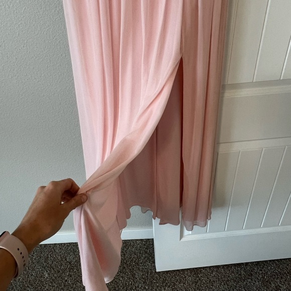 Pink long dress over one shoulder David’s bridal size 4 - Picture 4 of 5